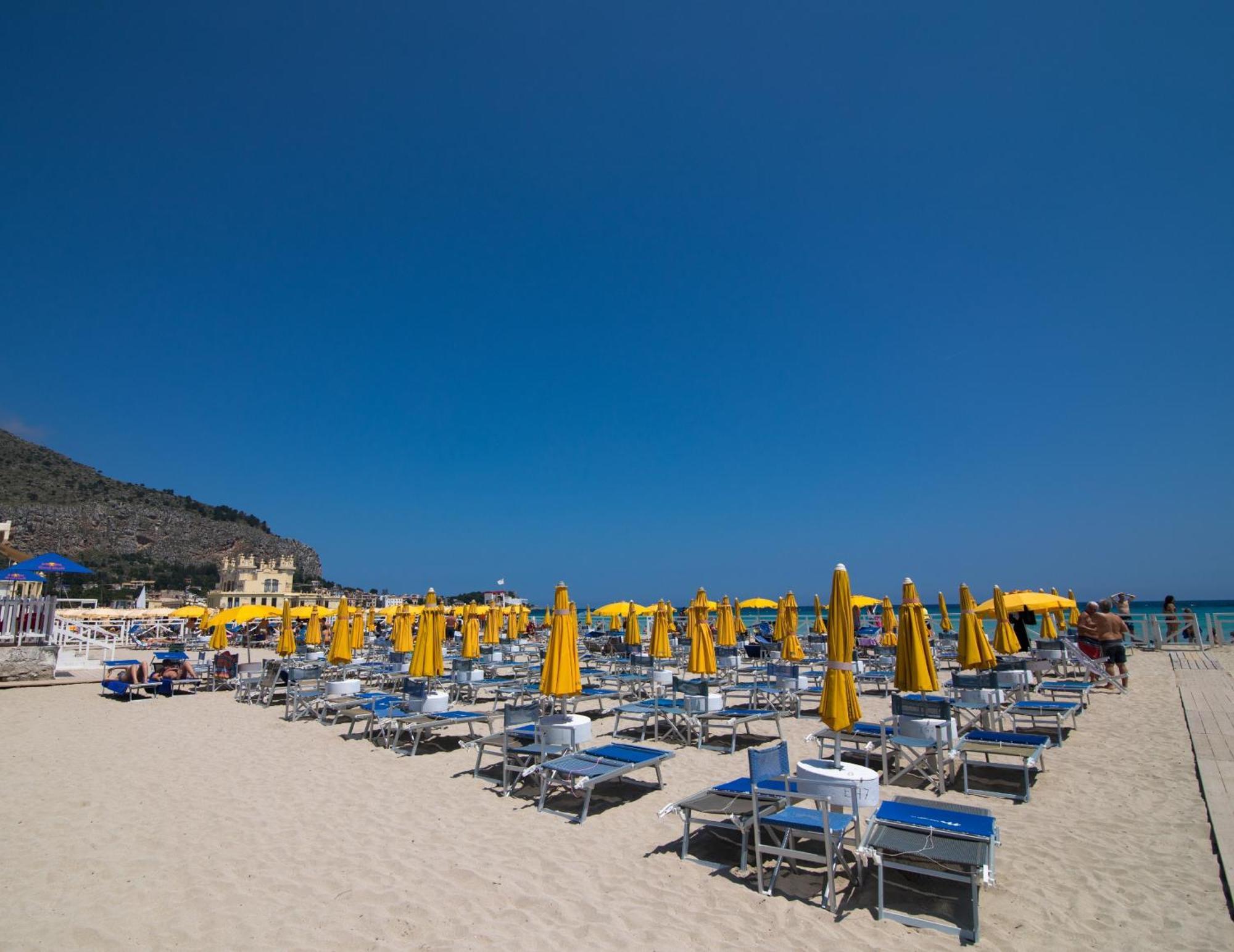 Ashur Apartments Mondello Exterior photo