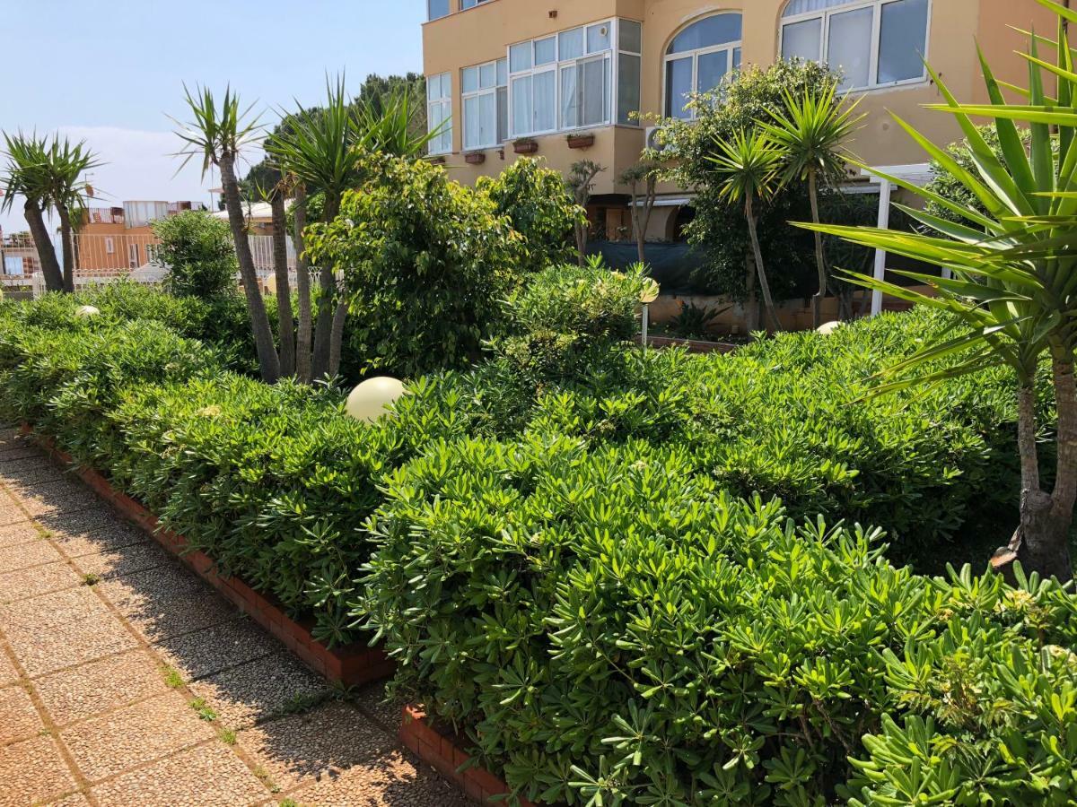 Ashur Apartments Mondello Exterior photo